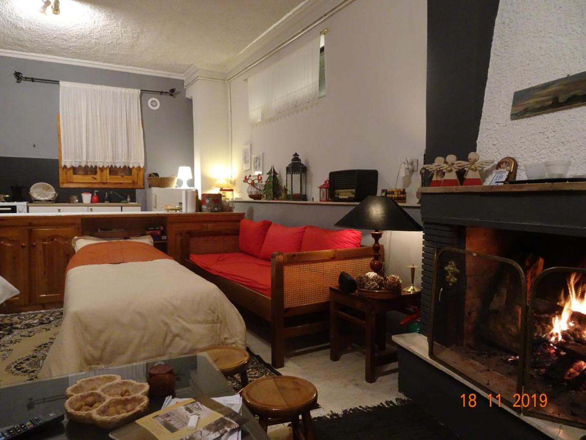 Hotel Vitina'S Little House Extérieur photo